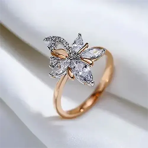 Женские кольца.