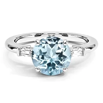 Кольцо из платины с голубым топазом