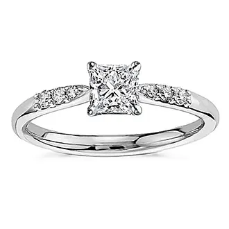 Кольцо с бриллиантом "принцесса"