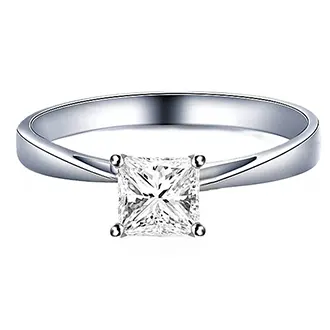 Кольцо с бриллиантом принцесса