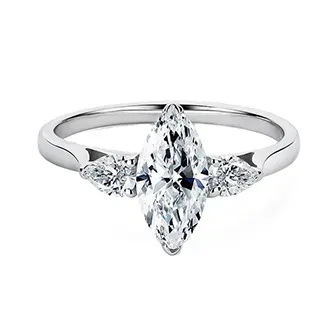 Кольцо с бриллиантом маркиз