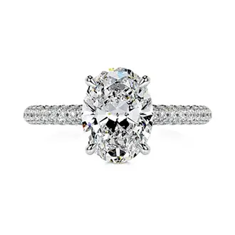 Кольцо из белого золота с бриллиантом